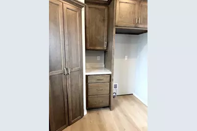940 Enclave Court, De Pere, WI 54115 - Photo 6
