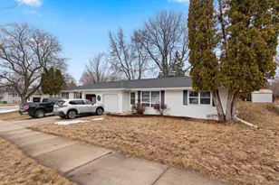 1376 Kellogg St, Green Bay, WI 54303 - Photo 40