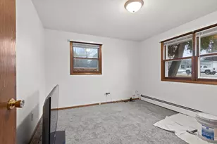 1376 Kellogg St, Green Bay, WI 54303 - Photo 12