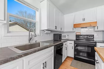 3089 Ferndale Drive, Green Bay, WI 54313 - Photo 12