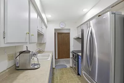 1699 Alcan Drive #212, Menasha, WI 54952 - Photo 4