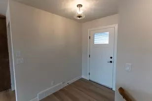 N9243 Anton St, Appleton, WI 54915 - Photo 28