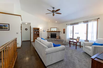 2190 Hidden Creek Road, Neenah, WI 54956 - Photo 6