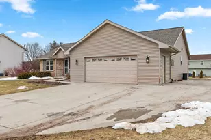 3950 Agatha Christie Ave, De Pere, WI 54115 - Photo 34