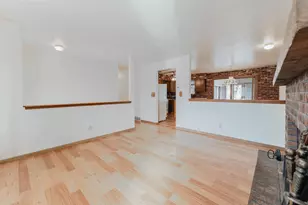 8480 Shirley Ct, Winneconne, WI 54986 - Photo 4