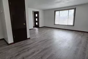 7930 W Congress St, Milwaukee, WI 53218 - Photo 4