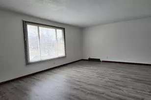 7930 W Congress St, Milwaukee, WI 53218 - Photo 8