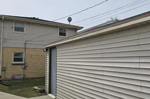 7930 W Congress St, Milwaukee, WI 53218 - Photo 18