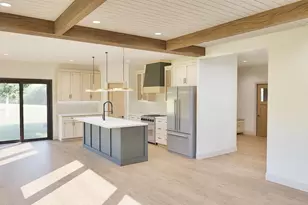 1641 Founders St, Neenah, WI 54956 - Photo 8