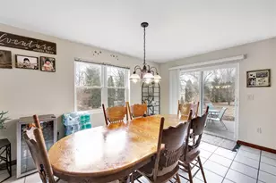 715 Edge Point Ct, De Pere, WI 54115 - Photo 8