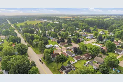 215 E Alfred Street, Weyauwega, WI 54983 - Photo 14