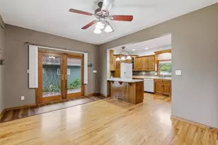 215 E Alfred St, Weyauwega, WI 54983 - Photo 18