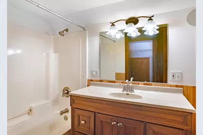 215 E Alfred Street, Weyauwega, WI 54983 - Photo 38