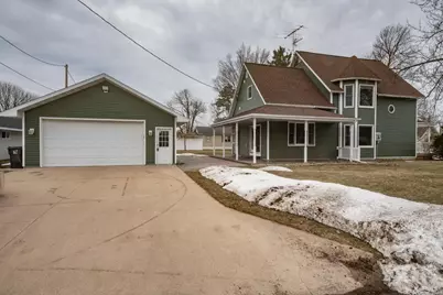 215 Alfred Street, Weyauwega, WI 54983 - Photo 1