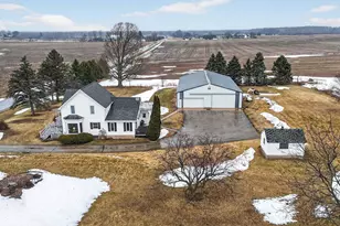 N5358 Herman Rd, Shiocton, WI 54170 - Photo 2