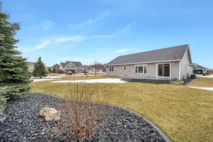 1372 Lear Ln, De Pere, WI 54115 - Photo 4