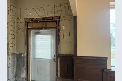 2038 Railroad Street, New Holstein, WI 53061 - Photo 8