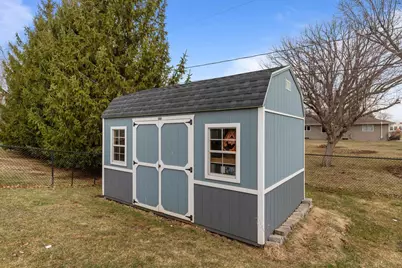 200 Fox Fire Drive, Oshkosh, WI 54904 - Photo 38