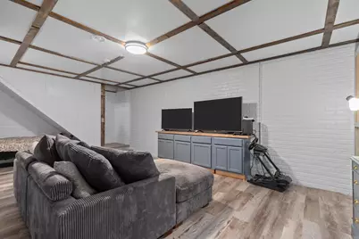 200 Fox Fire Drive, Oshkosh, WI 54904 - Photo 26