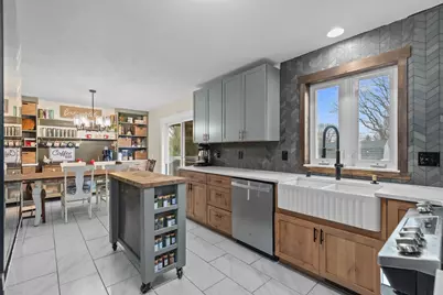 200 Fox Fire Drive, Oshkosh, WI 54904 - Photo 12