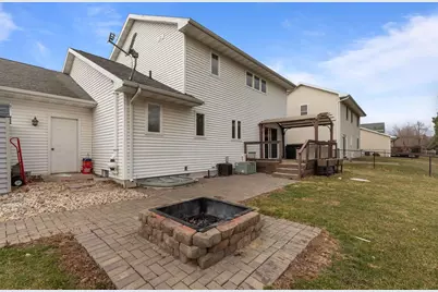 200 Fox Fire Drive, Oshkosh, WI 54904 - Photo 34