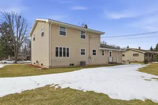 1894 Susan Ave, Neenah, WI 54956 - Photo 32