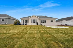 1567 Brayden Ln, De Pere, WI 54115 - Photo 44