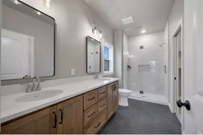 4975 Water Mint Court, Green Bay, WI 54313 - Photo 10