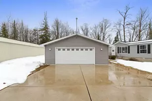 17560 Bass Point Ln, Townsend, WI 54175 - Photo 4