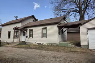 225 S Main St, Iola, WI 54945 - Photo 22
