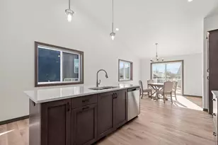 503 Founders Wy, Little Chute, WI 54140 - Photo 6