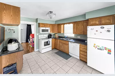 602 E Glendale Avenue, Appleton, WI 54911 - Photo 12