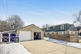602 E Glendale Ave, Appleton, WI 54911 - Photo 6