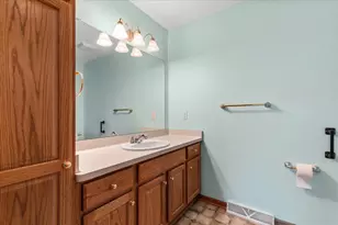 N160W20271 Fox Creek Dr, Jackson, WI 53037 - Photo 18