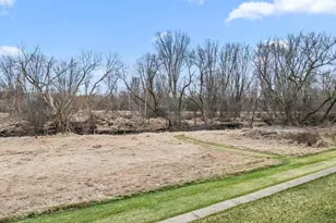 N160W20271 Fox Creek Dr, Jackson, WI 53037 - Photo 32