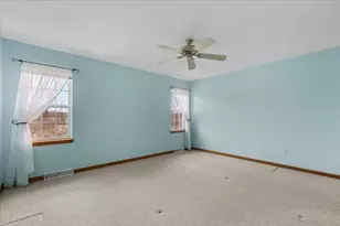 N160W20271 Fox Creek Dr, Jackson, WI 53037 - Photo 14