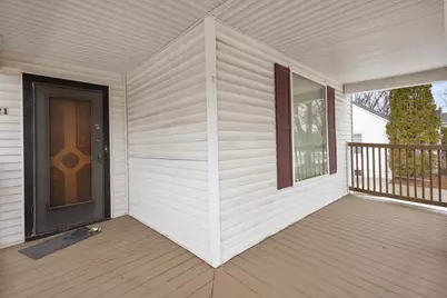 621 N Huron Street, De Pere, WI 54115 - Photo 8