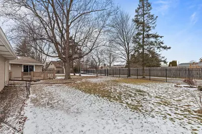 3225 N Abendroth Street, Appleton, WI 54914 - Photo 10