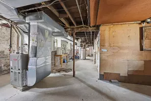 353 W 18th Ave, Oshkosh, WI 54902 - Photo 16