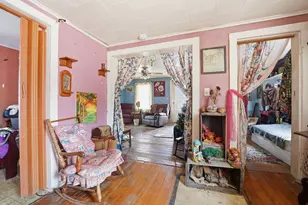 353 W 18th Ave, Oshkosh, WI 54902 - Photo 6