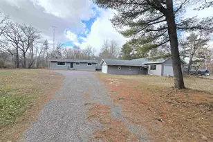 N3379 County Rd V, Hancock, WI 54943 - Photo 36