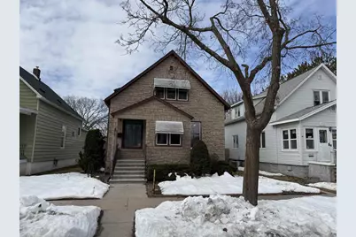 1439 10th Street, Marinette, WI 54143 - Photo 2