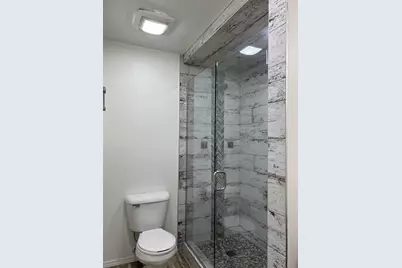 1747 Oakdale Avenue, Green Bay, WI 54302 - Photo 30
