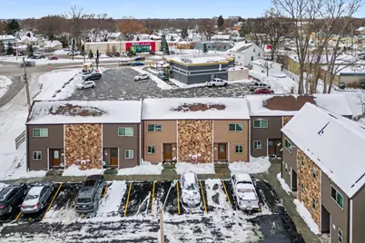 1747 Oakdale Avenue, Green Bay, WI 54302 - Photo 1