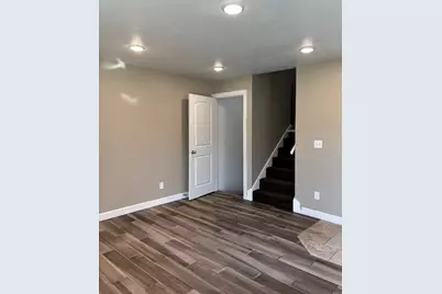 1747 Oakdale Avenue, Green Bay, WI 54302 - Photo 40