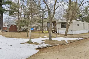 226 E Lohrville Ave, Redgranite, WI 54970 - Photo 6