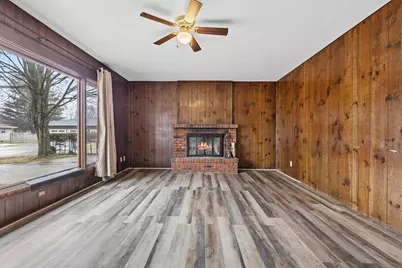 1103 Valley Lane, Shawano, WI 54166 - Photo 6