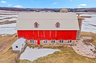 W1654 Holy Hill Rd, Cecil, WI 54111 - Photo 12