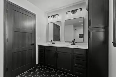 378 Pauls Place, Oshkosh, WI 54904 - Photo 24