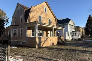 607 N Maple Ave, Green Bay, WI 54303 - Photo 2